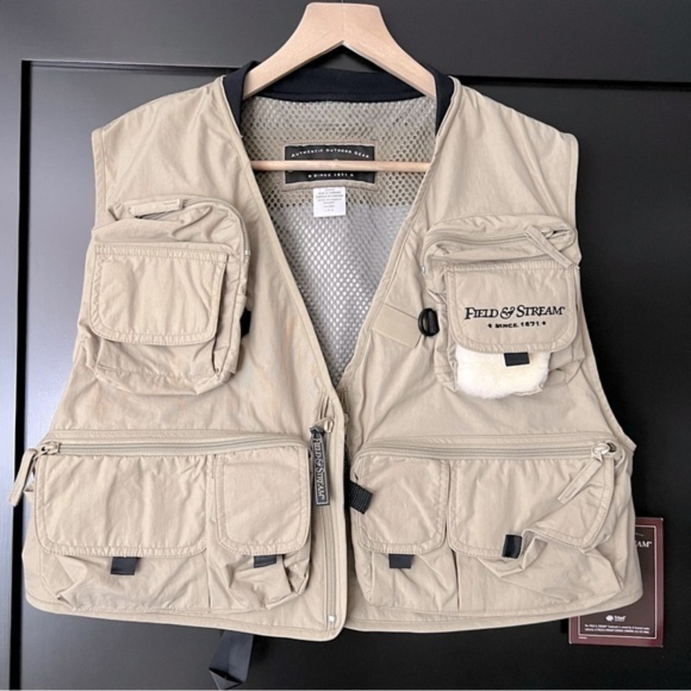 NWT Field & Stream Yellowstone fishing Vest size large